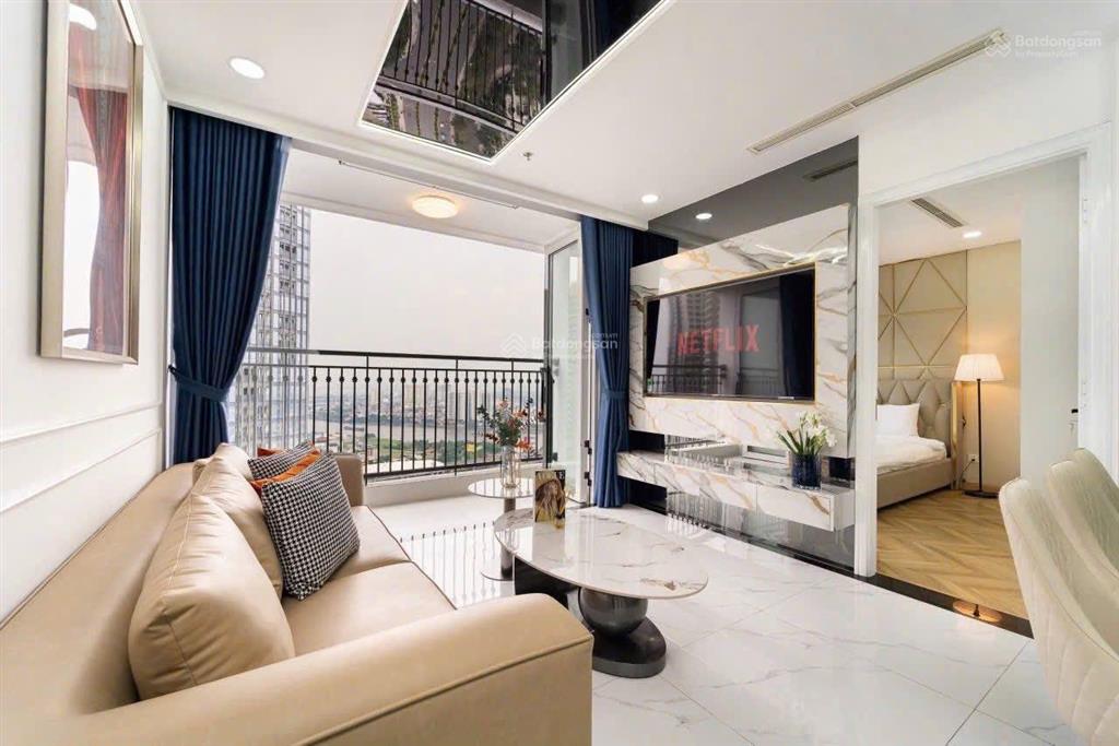 Bán gấp 2pn 88m2, 9,8 tỷ, toà park, có sổ lâu dài.  0931 441 ***