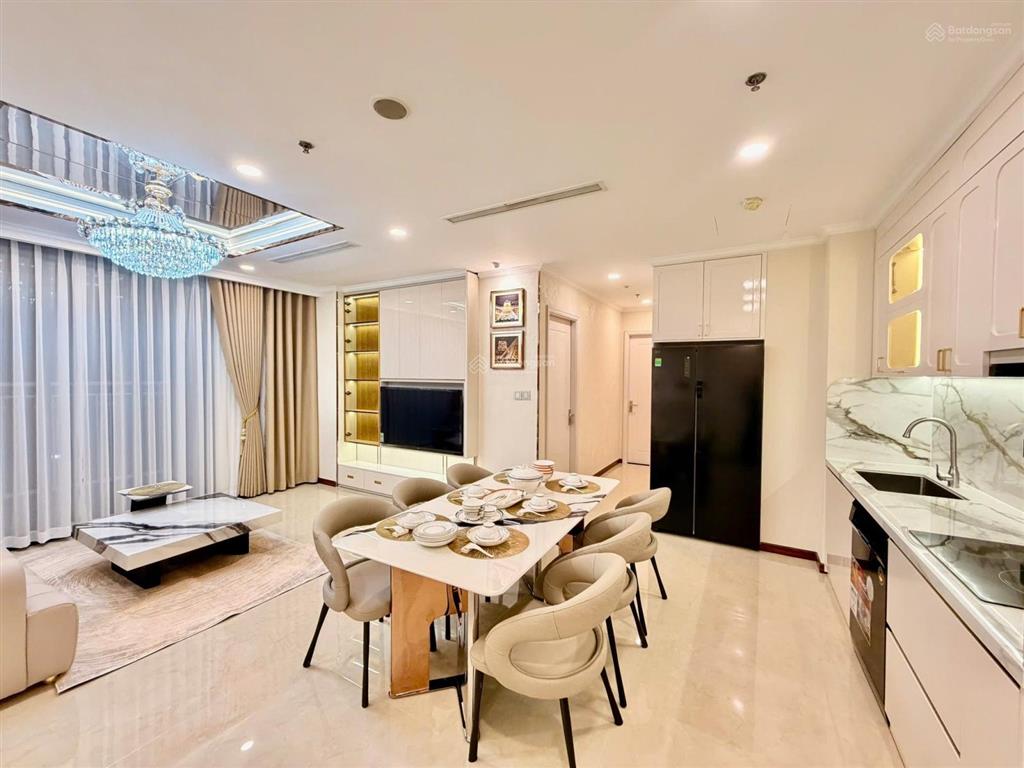 Bán gấp 2pn 84m2, 8.5 tỷ, có sổ lâu dài, hướng mát.  0931 441 ***