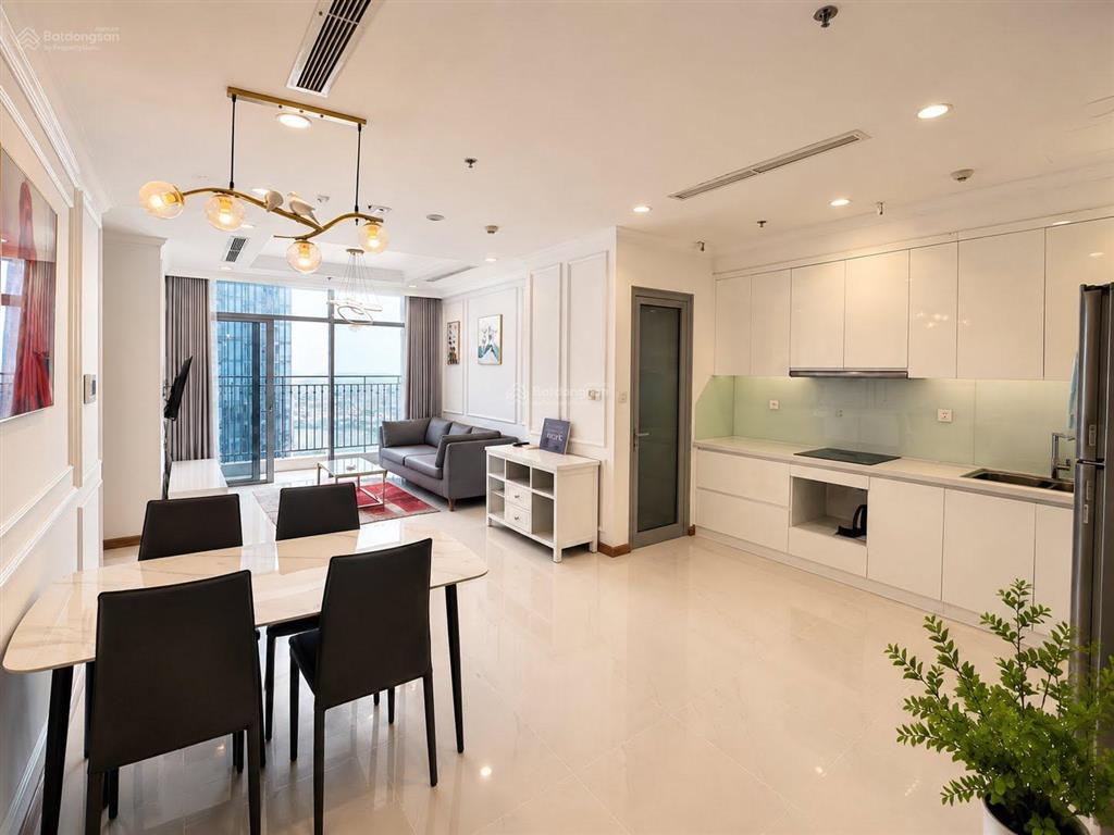 Bán gấp 2pn view trực diện sông, 10 tỷ, toà landmark, 80m2, có sổ lâu dài.  0931 441 ***
