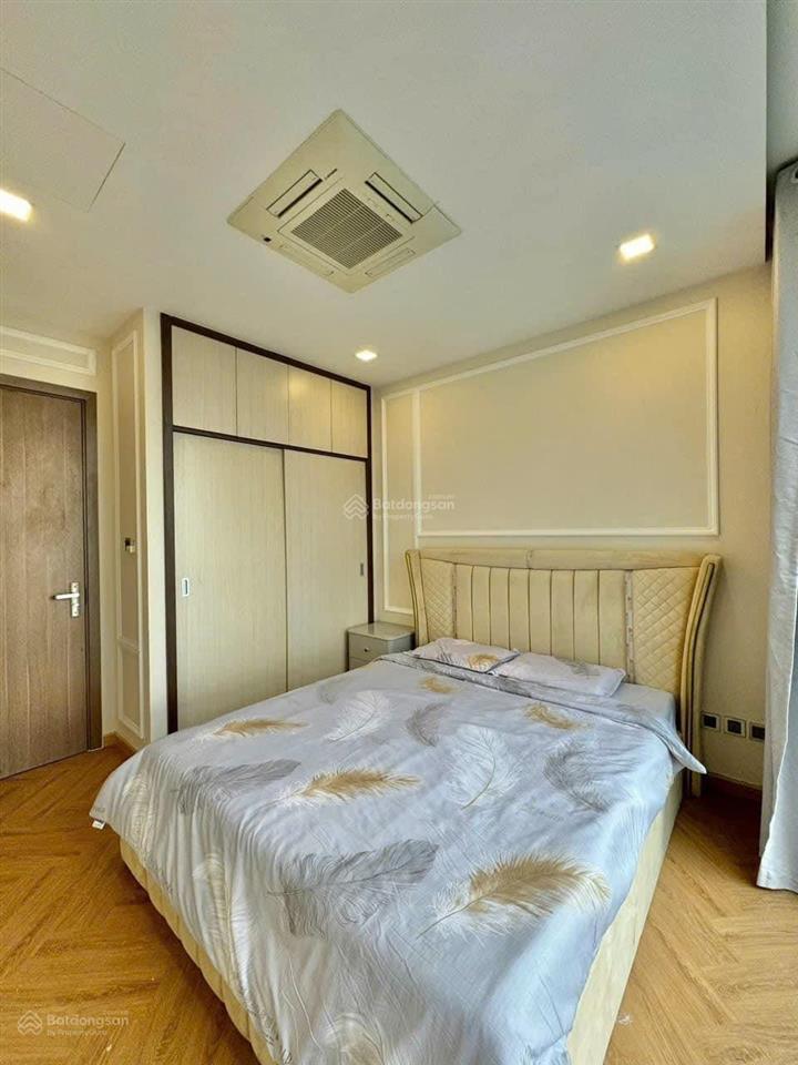 Bán gấp căn 2pn 9.250 tỷ, 77m2, có sổ lâu dài, không phải c3, tại vinhomes central park