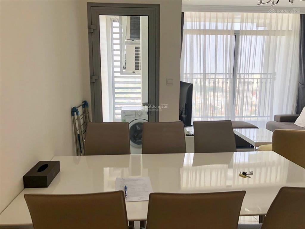Chuyên bán căn hộ vinhomes central park giá 5,5 tỷ.  0931 441 ***
