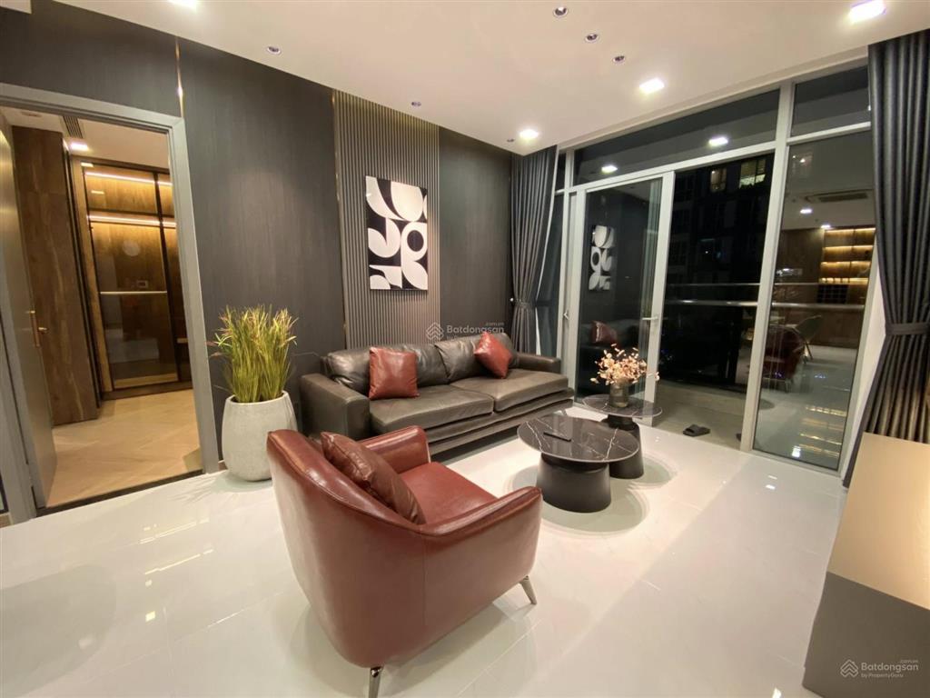 Bán gấp 3pn 12 tỷ  116m2  căn ot  hướng mát   0931 441 ***