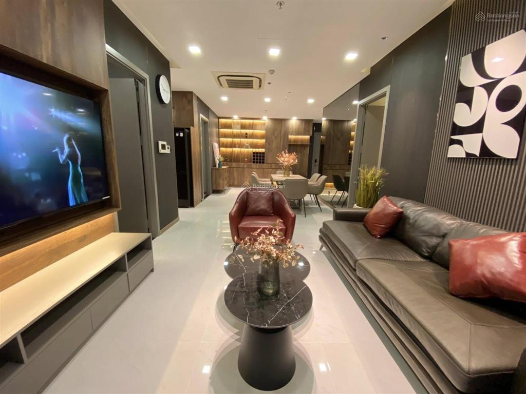 Bán gấp 3pn 12 tỷ  116m2  căn ot  hướng mát   0931 441 ***