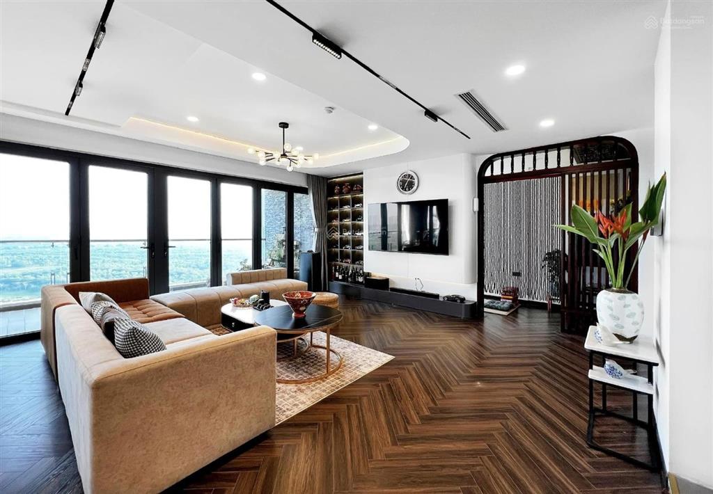 Bán căn hộ 305m2, 3pn + 3wc tại vinhomes central park, bình thạnh, 60 tỷ vnd