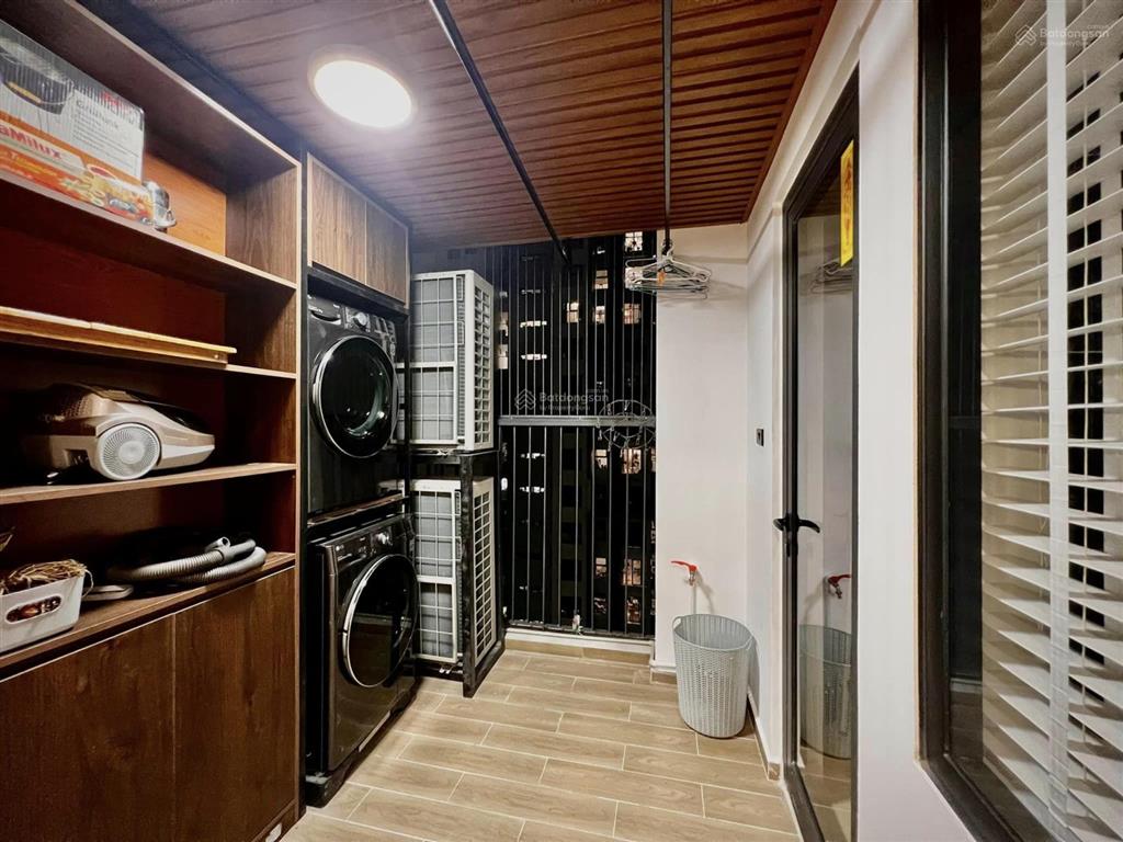 Bán căn hộ 305m2, 3pn + 3wc tại vinhomes central park, bình thạnh, 60 tỷ vnd