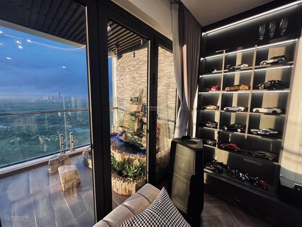 Bán căn hộ 305m2, 3pn + 3wc tại vinhomes central park, bình thạnh, 60 tỷ vnd