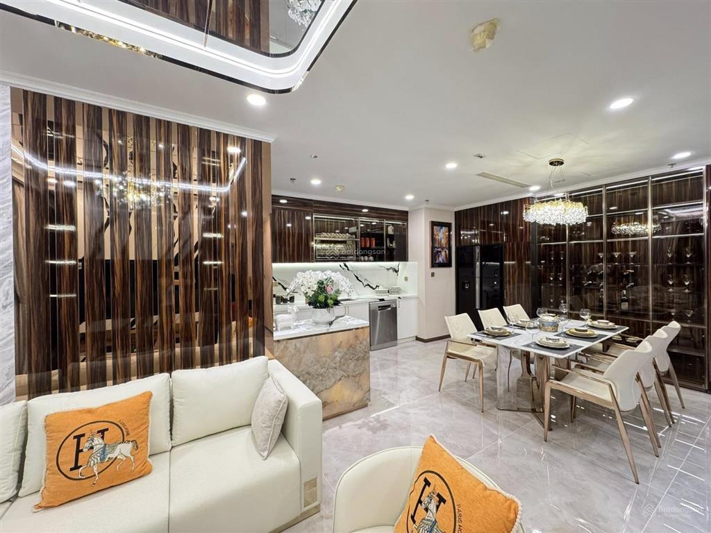 4pn 25 tỷ  152m2  toà park  căn đầu hồi  view sông   0931 441 ***  tin thật 100%