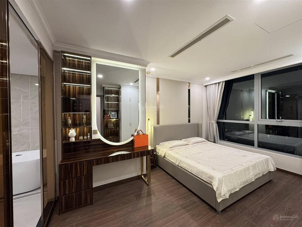 4pn 25 tỷ  152m2  toà park  căn đầu hồi  view sông   0931 441 ***  tin thật 100%