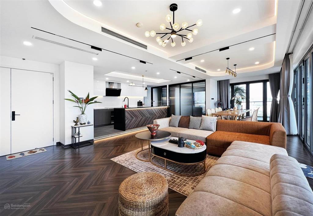 Căn hộ cc 4pn, 3wc tại vinhomes central park, 25 tỷ, 190m2.  0931 441 ***