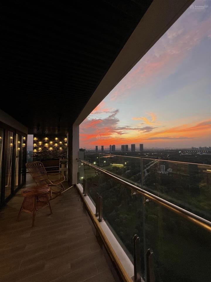 Căn hộ cc 4pn, 3wc tại vinhomes central park, 25 tỷ, 190m2.  0931 441 ***