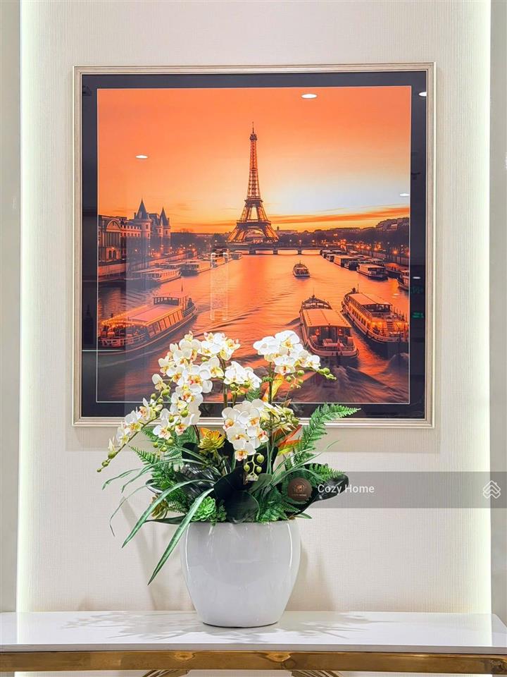 Bán căn 3pn 2wc, 118m2, full đồ decor, có sổ lâu dài, tầng đẹp. giá 13,5 tỷ.  0931 441 ***