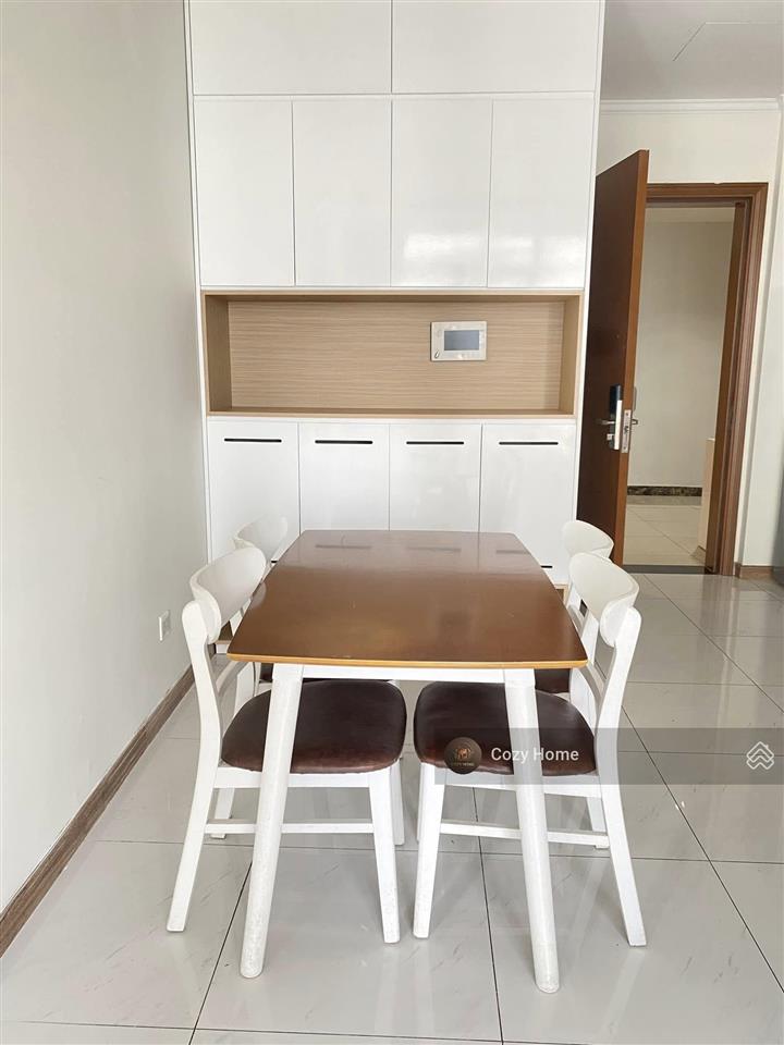 Bán gấp 2pn, 88m2, 9.8 tỷ, toà landmark, có sổ lâu dài.  0931 441 ***