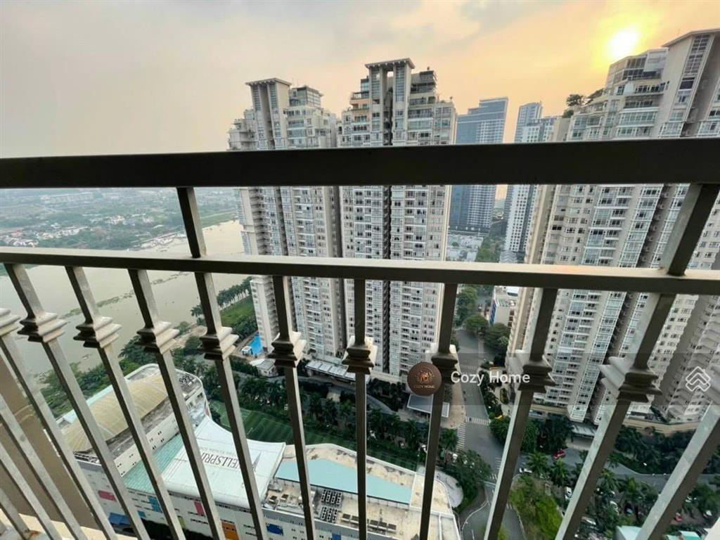 Cho thuê căn hộ 1pn giá 15.5 triệu, 50m2, tại vinhomes central park.  0931 441 ***