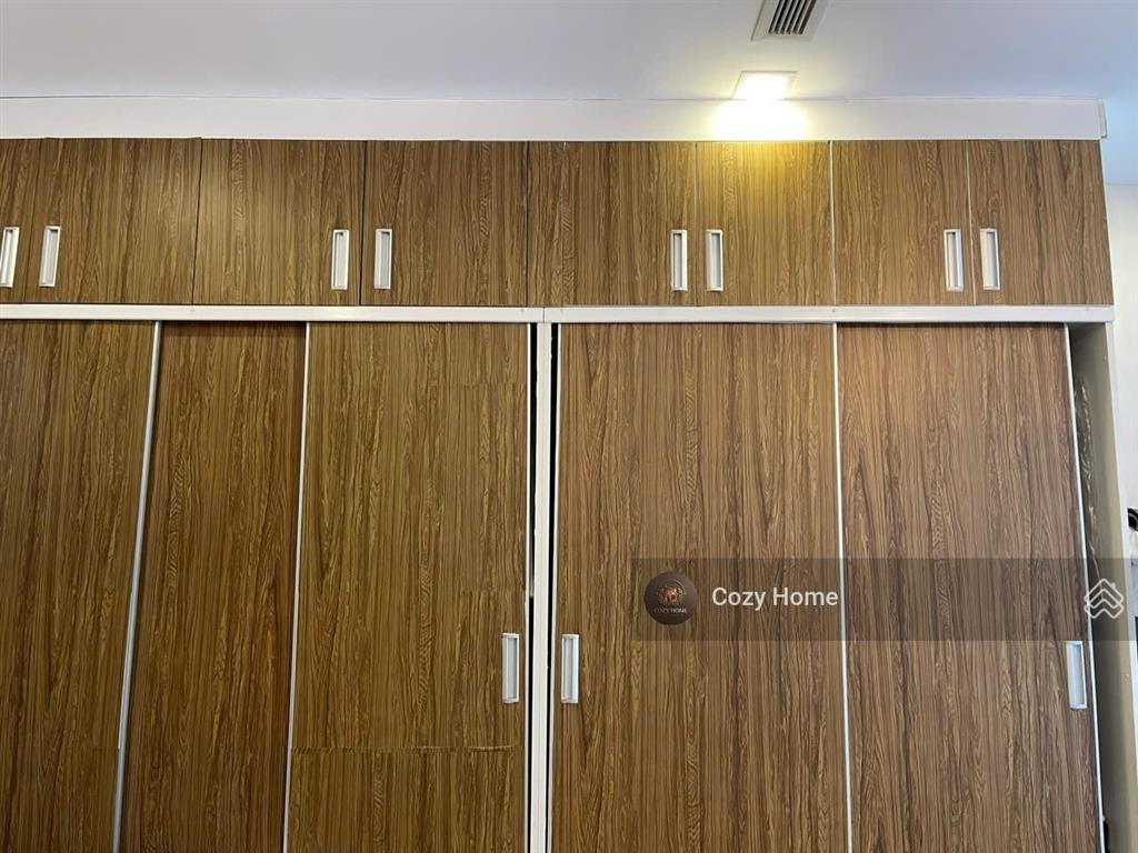 Cho thuê căn hộ 4pn giá 38 triệu, full nội thất, tại vinhomes central park.  0931 441 ***