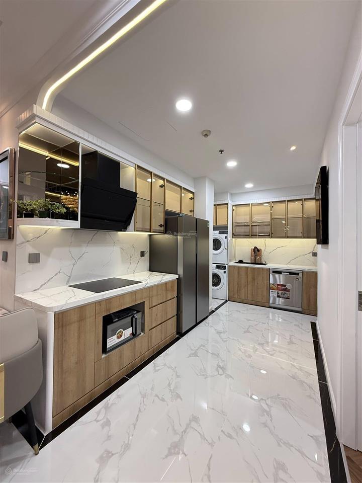 Giá tốt 2pn 18 triệu  90m2  full nội thất  view thoáng   0931 441 ***