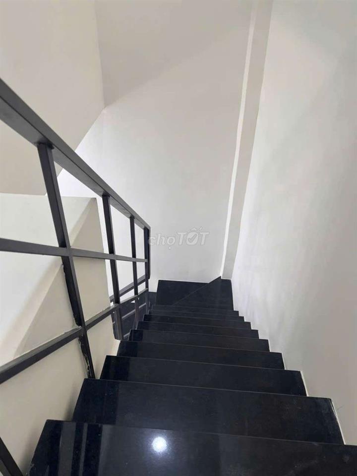 Nhà mới Sổ hồng riêng, Phường Hiệp Bình Phước, 23.5m Giá hơn 2 tỷ 