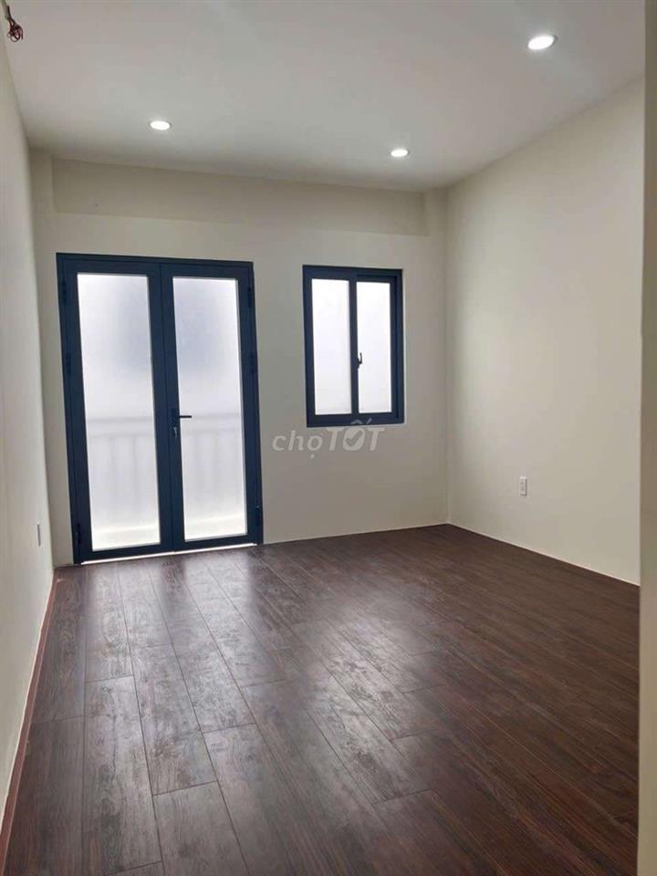 Nhà mới Sổ hồng riêng, Phường Hiệp Bình Phước, 23.5m Giá hơn 2 tỷ 