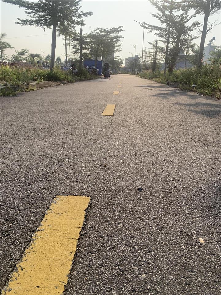 Hàng hiếm 1 lô biệt thự nam khang thi phổ 8x22m 176m2, giá 1,15 tỷ (thiện chí thiện chí)