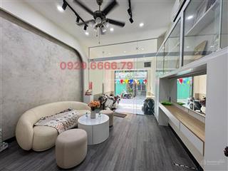 Bán gấp nhà lầu mặt tiền kinh doanh sầmuất p. tân phong  vị trí siêu đẹp  ra nguyễn ái quốc 15mét
