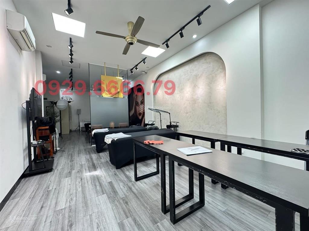 Bán gấp nhà lầu mặt tiền kinh doanh sầmuất p. tân phong  vị trí siêu đẹp  ra nguyễn ái quốc 15mét