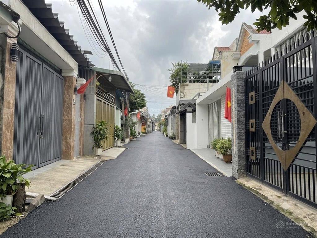 Bán gấp nhà phường tân hiệp  tam hiệp mới  vị trí nhà gần nguyễn ái quốc 100mét  gần công an b5