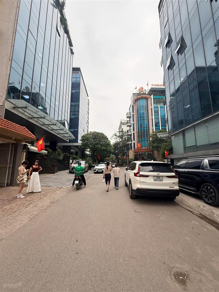Bán 42m2 đất cầu diễn, có sẵn giấy phép xây dựng 8 tầng