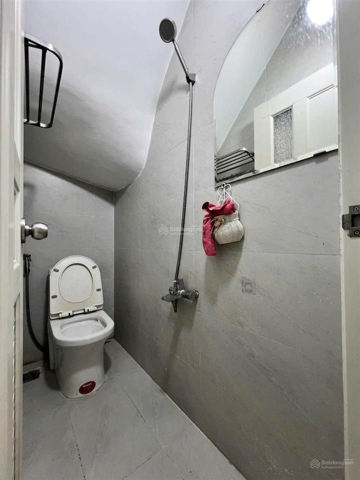 Bán nr 4pn, 3wc, 28m2 tại huỳnh tấn phát, phường tân thuận 3,99 tỷ, thiết kế hiện đại