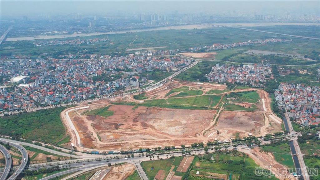 Bán đất đấu giá mặt hồ điều hoà 31ha cự khối