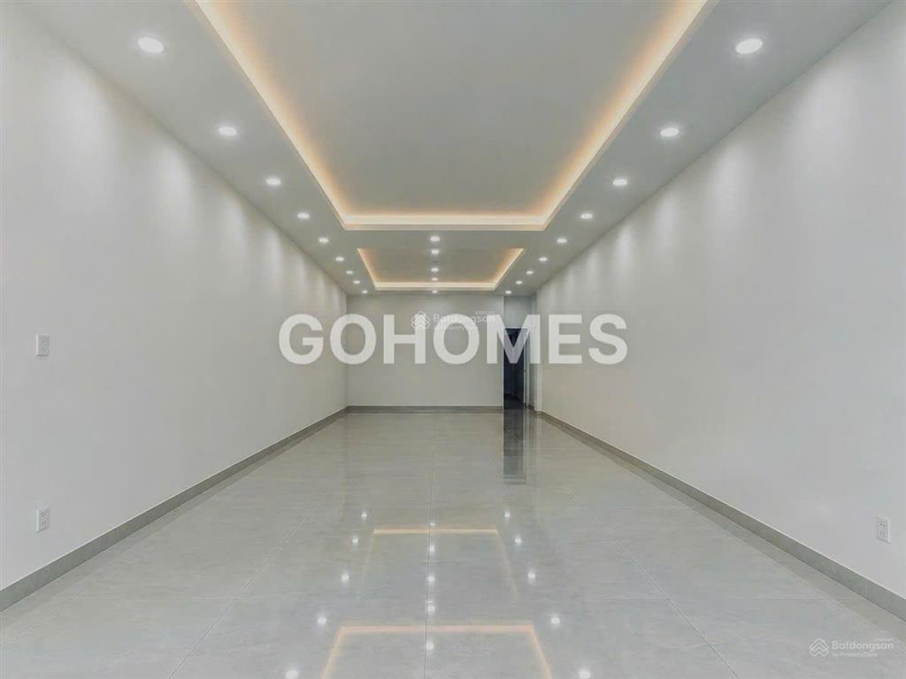 Cho thuê nhà 3 tầng mặt tiền đường nguyễn văn linh, đà nẵng
