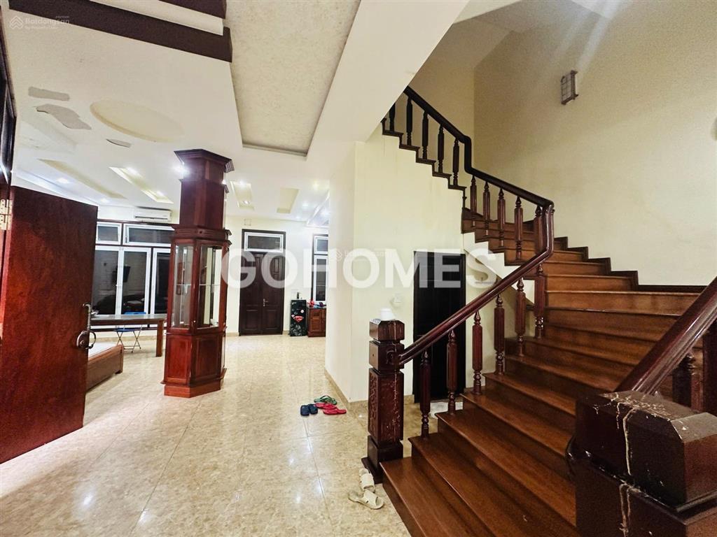 Cho thuê nhà 3 tầng đường an thượng, gần trần bạch đằng, biển mỹ khê