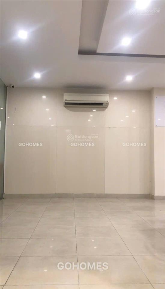 Cho thuê nhà 5 tầng mặt tiền trung tâm hải châu, đà nẵng diện tích 220m2/tầng(ngang 8,5m)