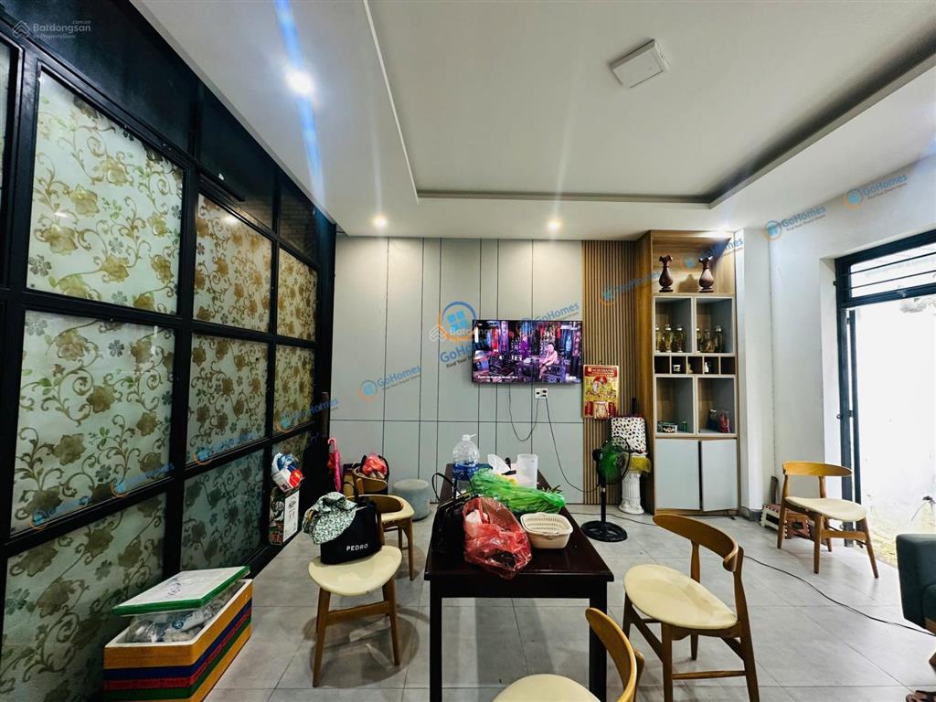 Bán nhà 3 tầng 206m đường 29/3, hòa xuân  gần võ chí công diện tích 206m² (ngang 10m)
