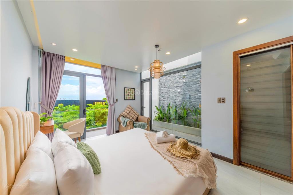 Cho thuê villa 4 tầng có hồ bơi khu nam việt á, ngũ hành sơn, đà nẵng