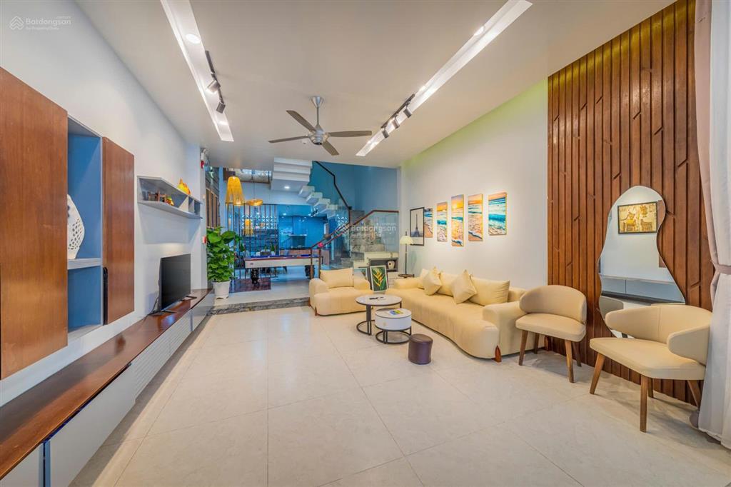 Cho thuê villa 4 tầng có hồ bơi khu nam việt á, ngũ hành sơn, đà nẵng