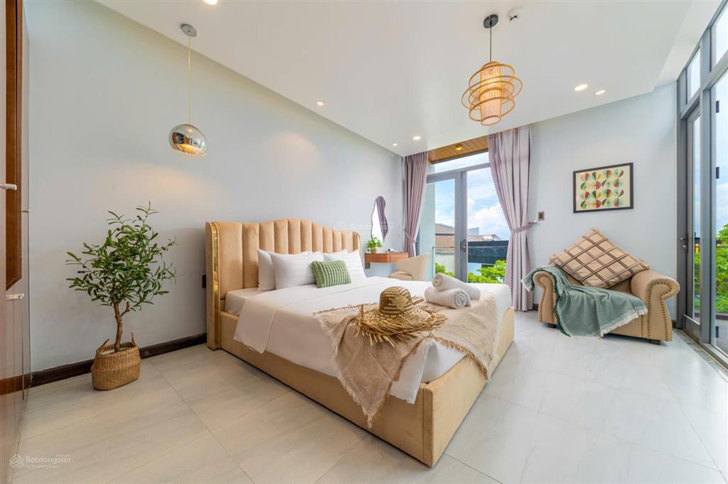 Cho thuê villa 4 tầng có hồ bơi khu nam việt á, ngũ hành sơn, đà nẵng