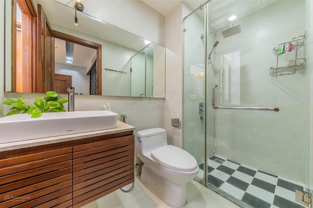 Cho thuê villa 4 tầng có hồ bơi khu nam việt á, ngũ hành sơn, đà nẵng