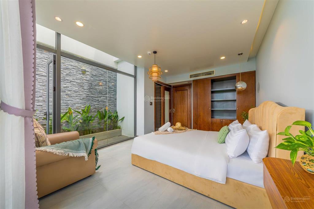 Cho thuê villa 4 tầng có hồ bơi khu nam việt á, ngũ hành sơn, đà nẵng