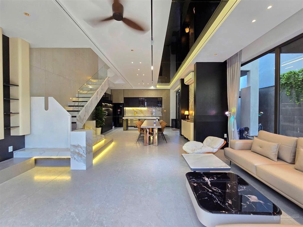 Cho thuê villa cao cấp đường phan bá vành, sơn trà  diện tích 150m² (ngang 10m), 4pn, 5wc,
