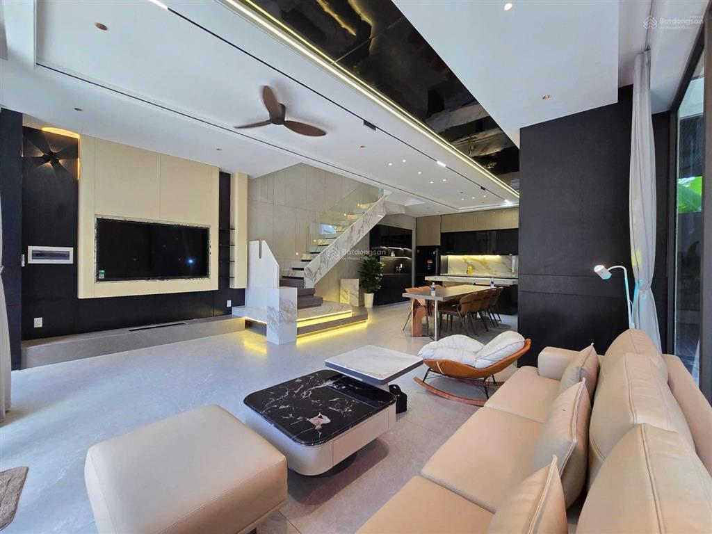 Cho thuê villa cao cấp đường phan bá vành, sơn trà  diện tích 150m² (ngang 10m), 4pn, 5wc,