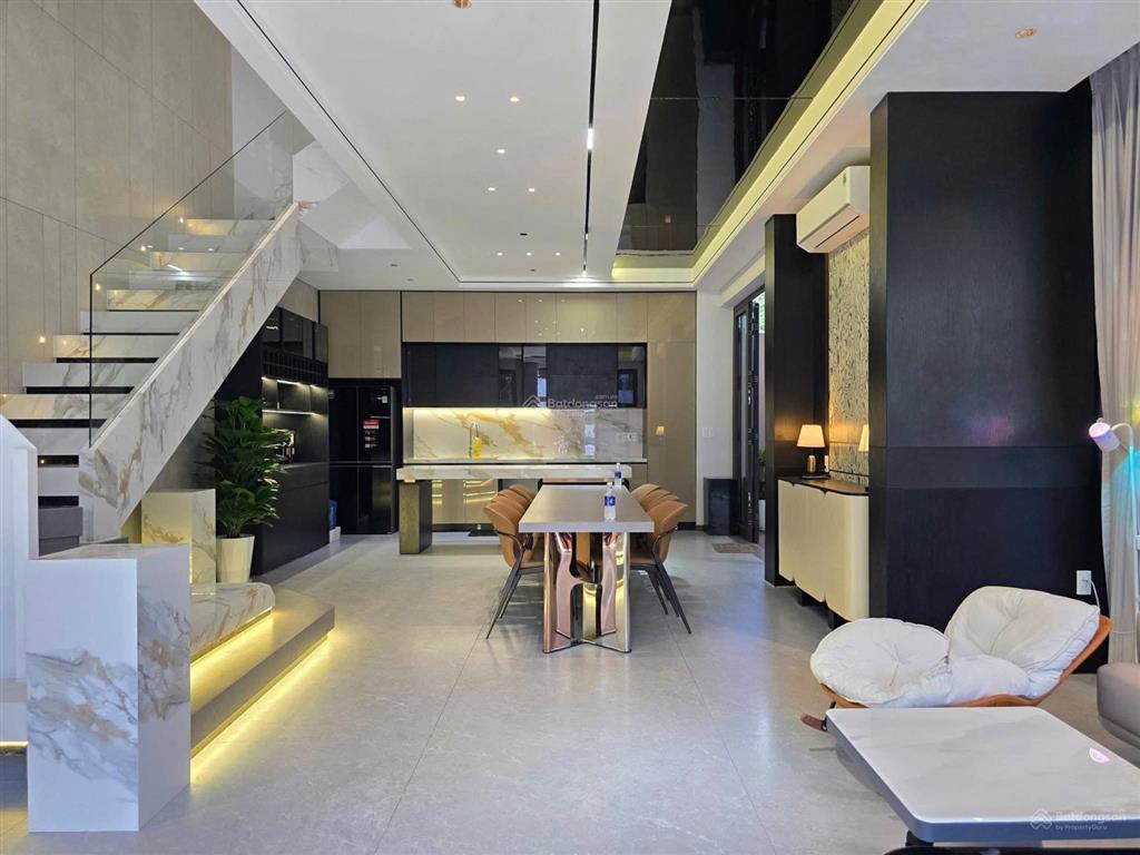 Cho thuê villa cao cấp đường phan bá vành, sơn trà  diện tích 150m² (ngang 10m), 4pn, 5wc,