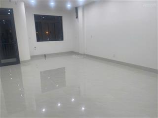 Cho thuê nhà 3 tầng mặt tiền trần văn trà, hòa xuân