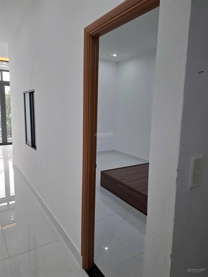 Cho thuê nhà 3 tầng đường hoàng sâm, hòa xuân diện tích 100m2 x 3 tầng,