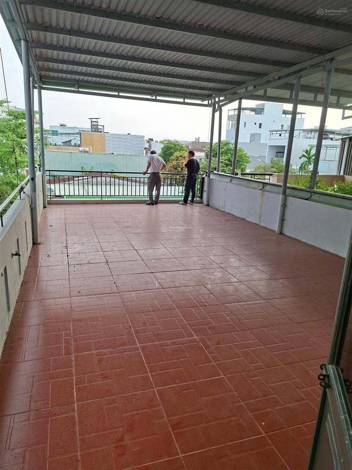 Cho thuê nhà 3 tầng đường hoàng sâm, hòa xuân diện tích 100m2 x 3 tầng,