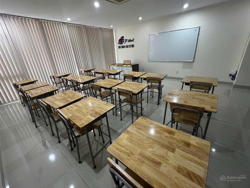 Cho thuê nhà 5 tầng mặt tiền lê quảng chí, hòa xuân, cẩm lệ, đà nẵng