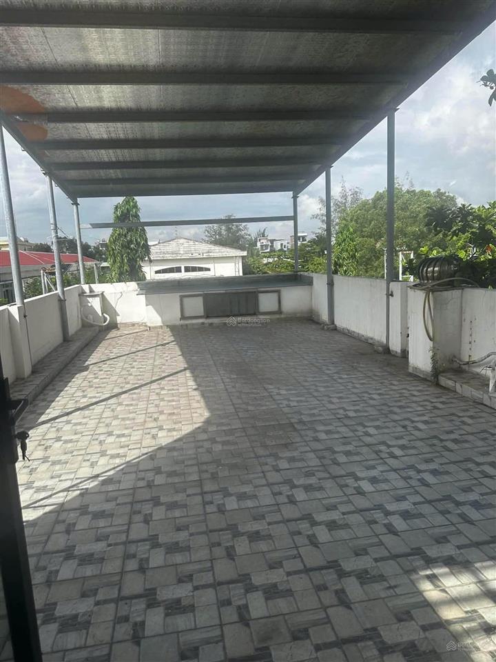 Cho thuê nhà mặt tiền 3 tầng lê văn hiến, p ngũ hành sơn [ghr0032] diện tích 150m2