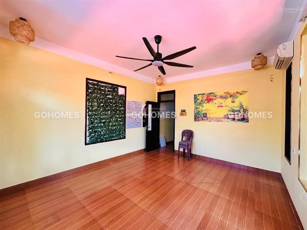 Cho thuê nhà 2 tầng lô góc 2 mặt tiền đường văn tiến dũng, hòa xuân, cẩm lệ
