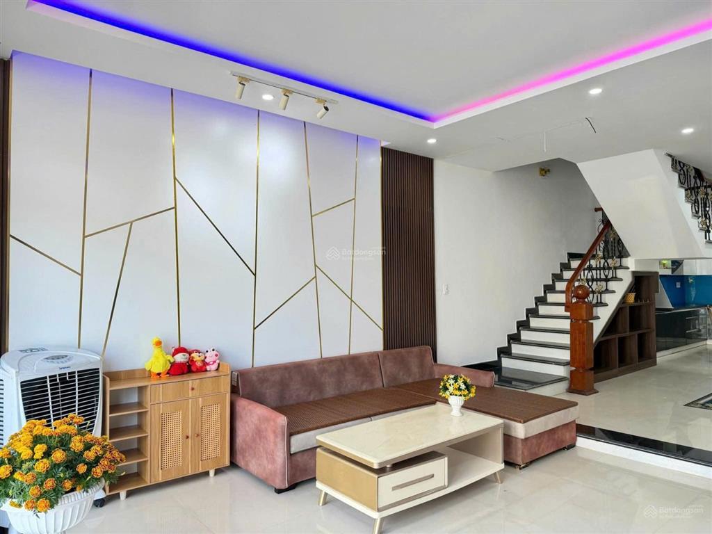 Cho thuê nhà 4 tầng đường 10,5m trương quang được, nam hòa xuân 4 tầng, 5pn master