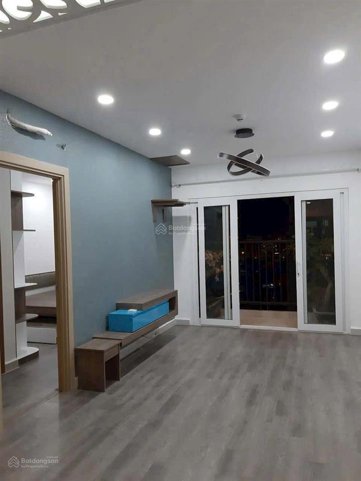 Bán căn 2pn  72m2 lô c cc bộ công an suất nội bộ nhà đã có sổ và đủ điều kiện sang tên giá 4tỷ5