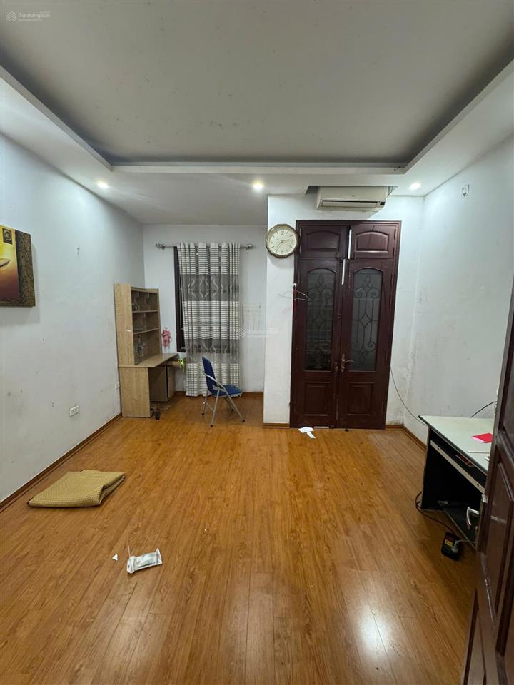 Cho thuê nhà riêng tại phạm tuấn tài, 15 triệu, 45m2, 1pk, 5pn, 3wc