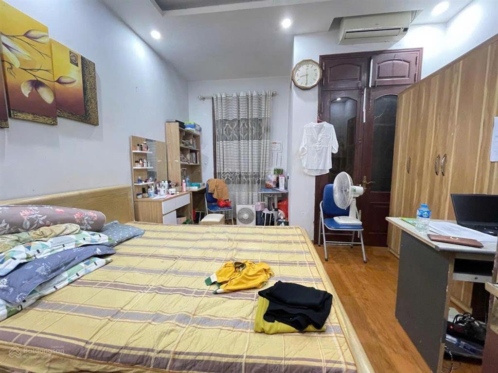 Cho thuê nhà riêng tại phạm tuấn tài, 15 triệu, 45m2, 1pk, 5pn, 3wc